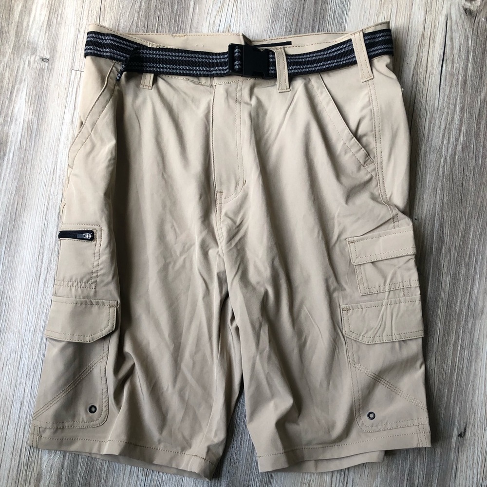 Mens lightweight summer shorts with a belt